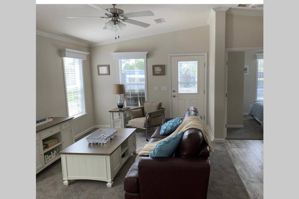 Resort Cottage Near Parks At Great Price! كيسيمي المظهر الخارجي الصورة